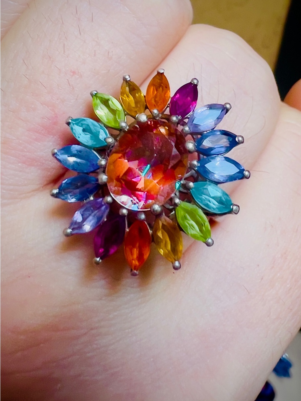Multicolor Sunburst Gemstone Statement Ring - Size 10 - Picture 8 of 14